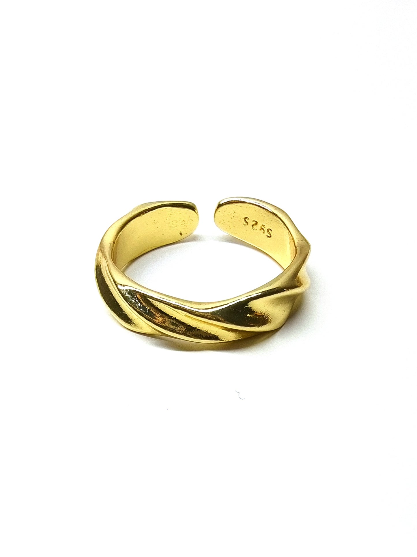 Gold Ring – Wavy