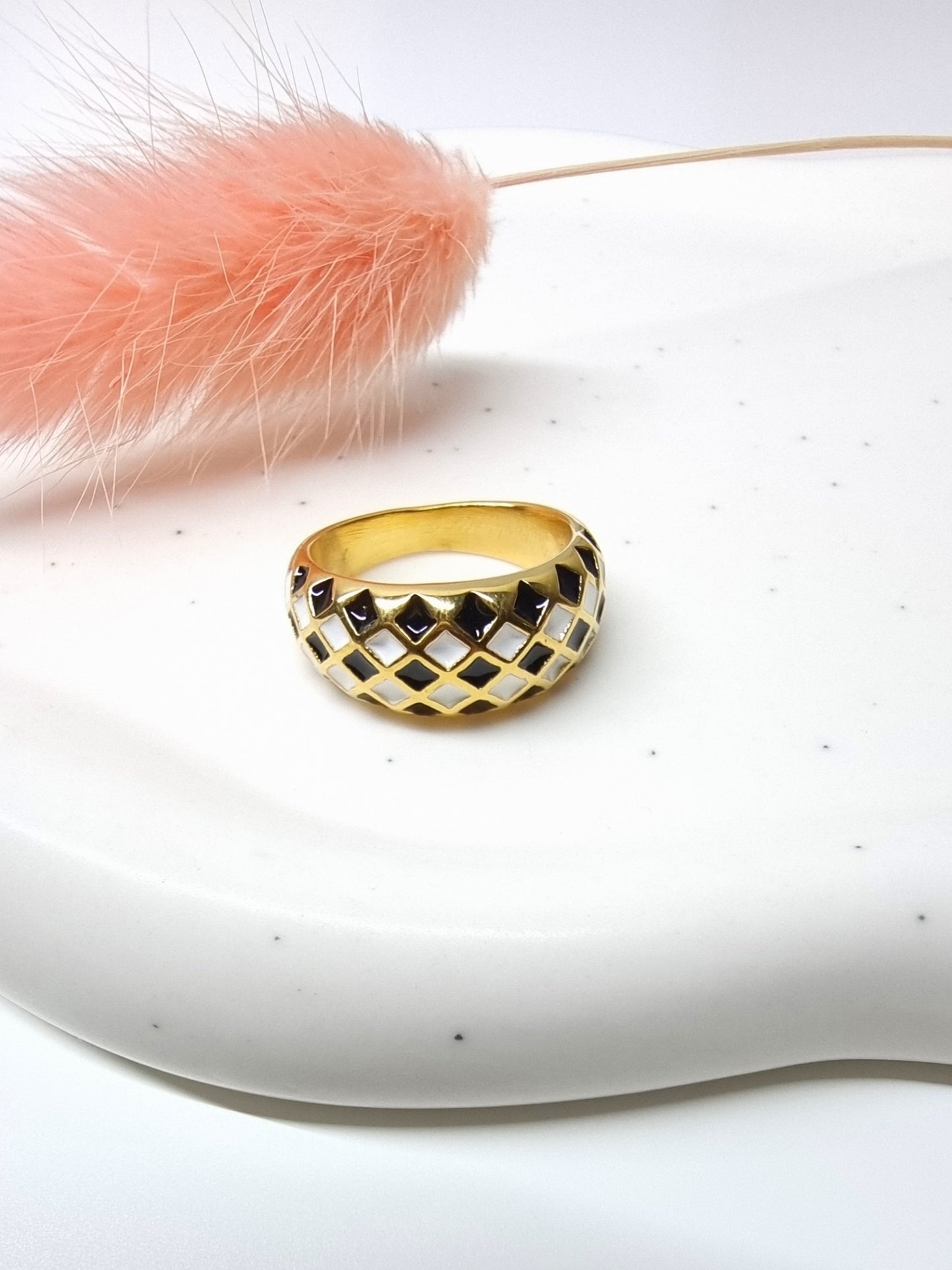 Ring – Black/White Checkered