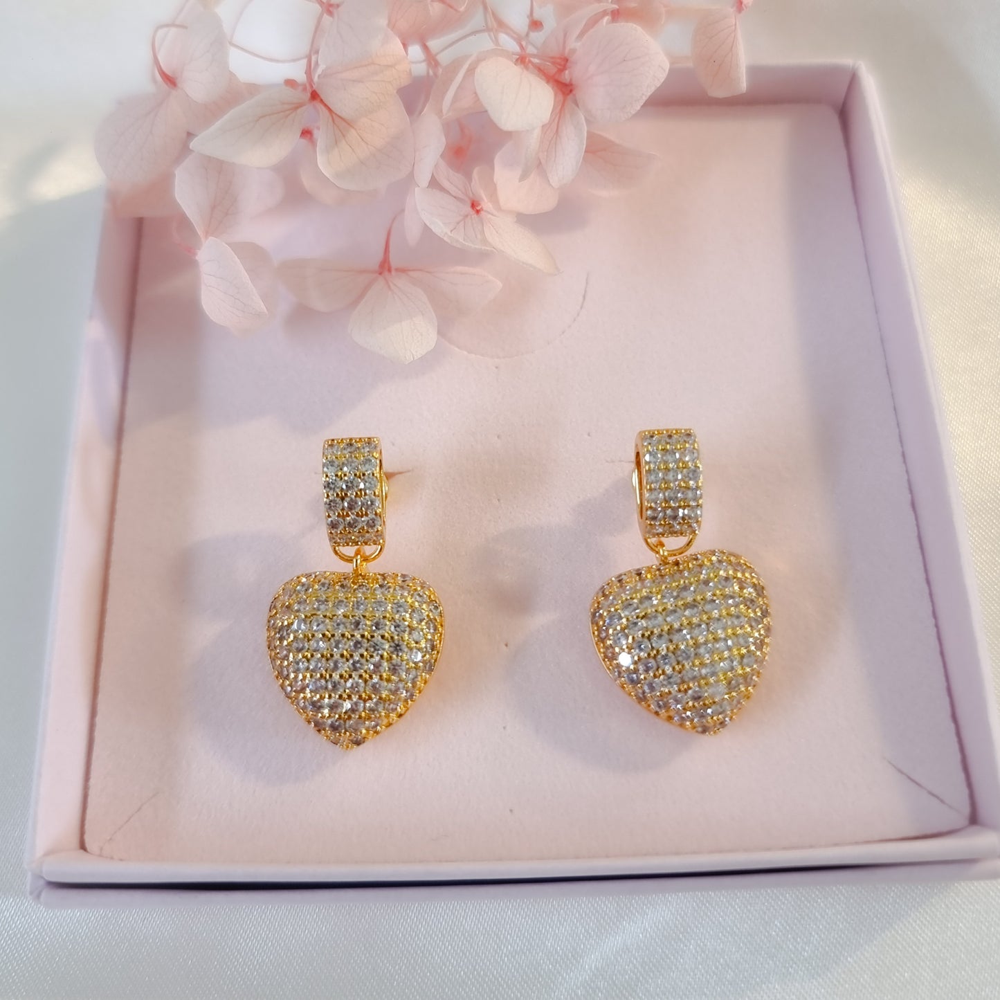 Zirconia Heart Studs | Statement Oorringen