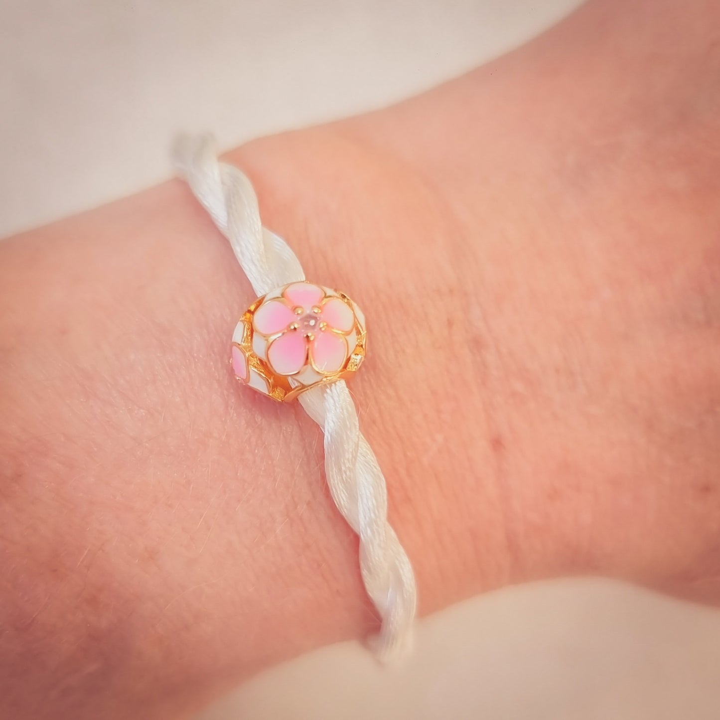 Aliki - Satin Bracelet Pink Flower| Armband
