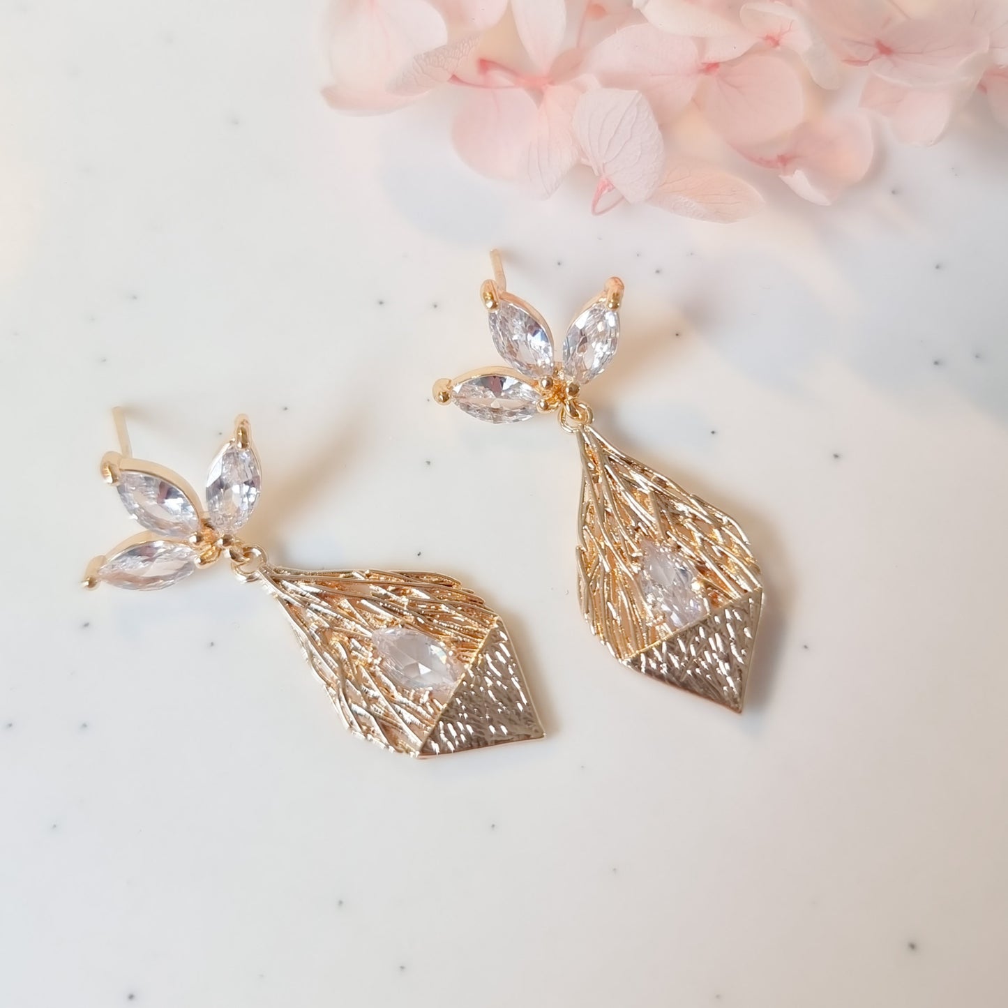 Ooringen 24kt Verguld | Leaf Zirconia Studs