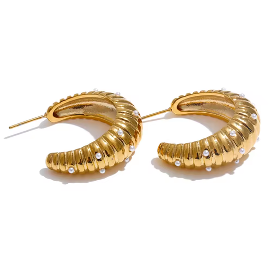 Pearl C Studs | Oorringen