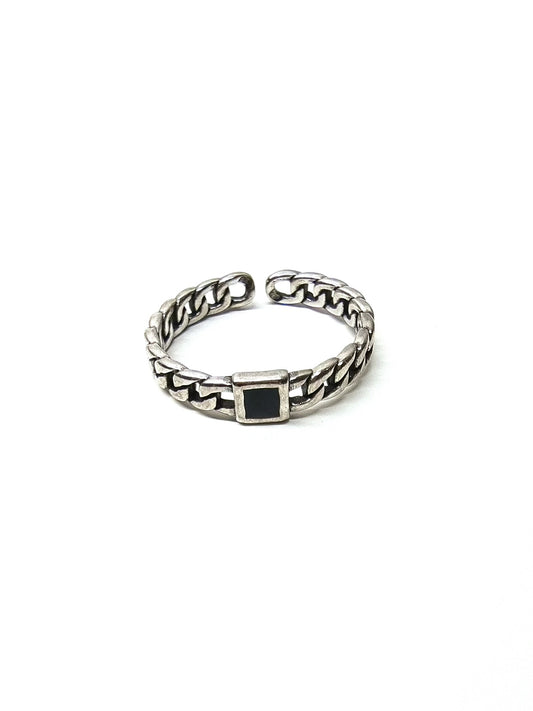 Silver Ring – Retro Chain