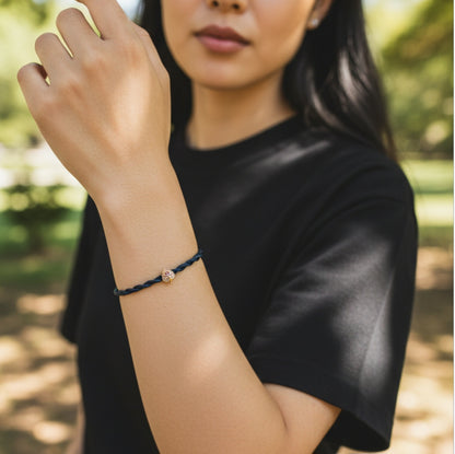 Twisted Satijn Armband | Zirconia Blad