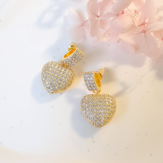 Zirconia Heart Studs | Statement Oorringen