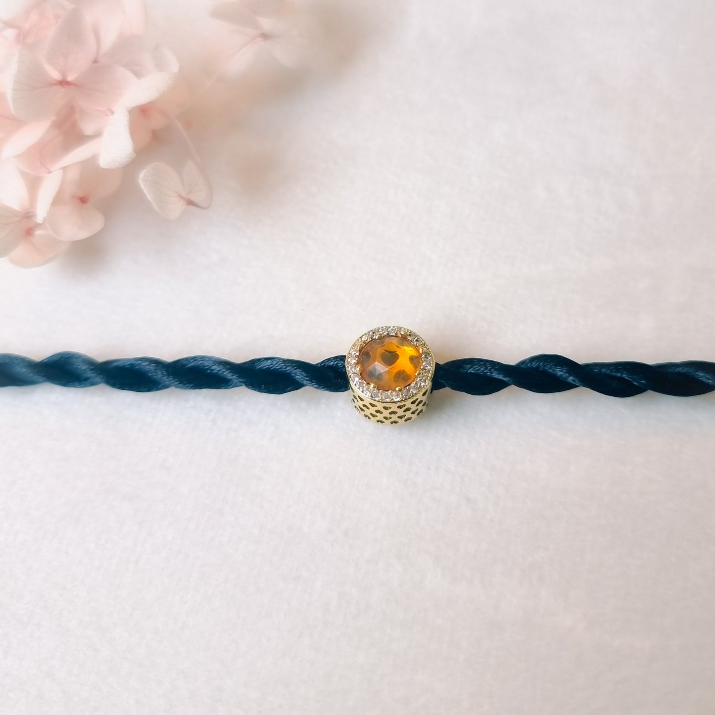 Twisted Satijn Armband | Orange Diamond